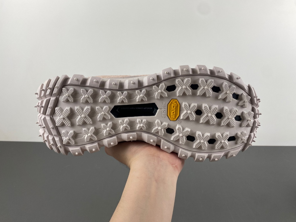 Moncler Trailgrip Lite 2 Low Pink