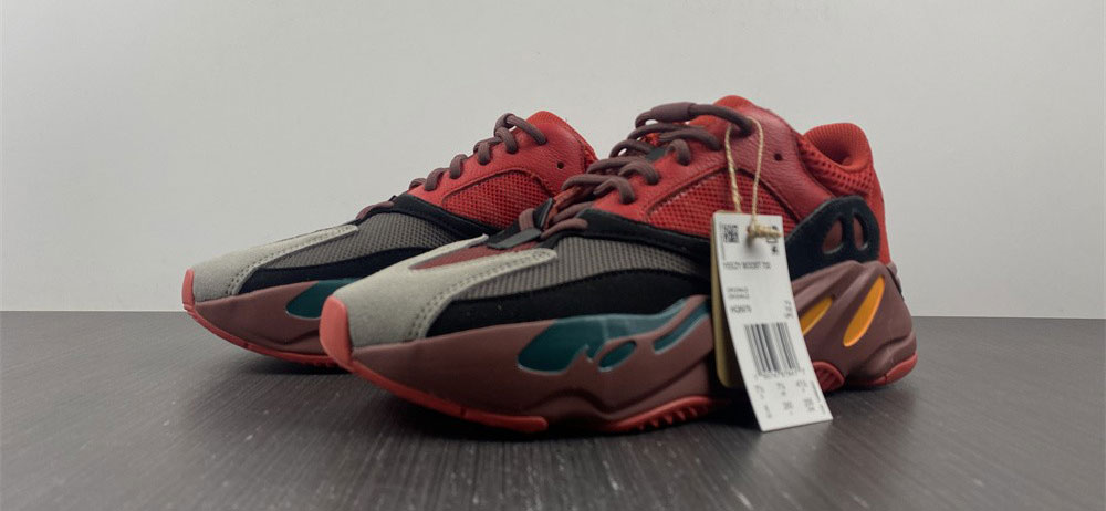Adidas YEEZY BOOST 700 Hi-Res Red