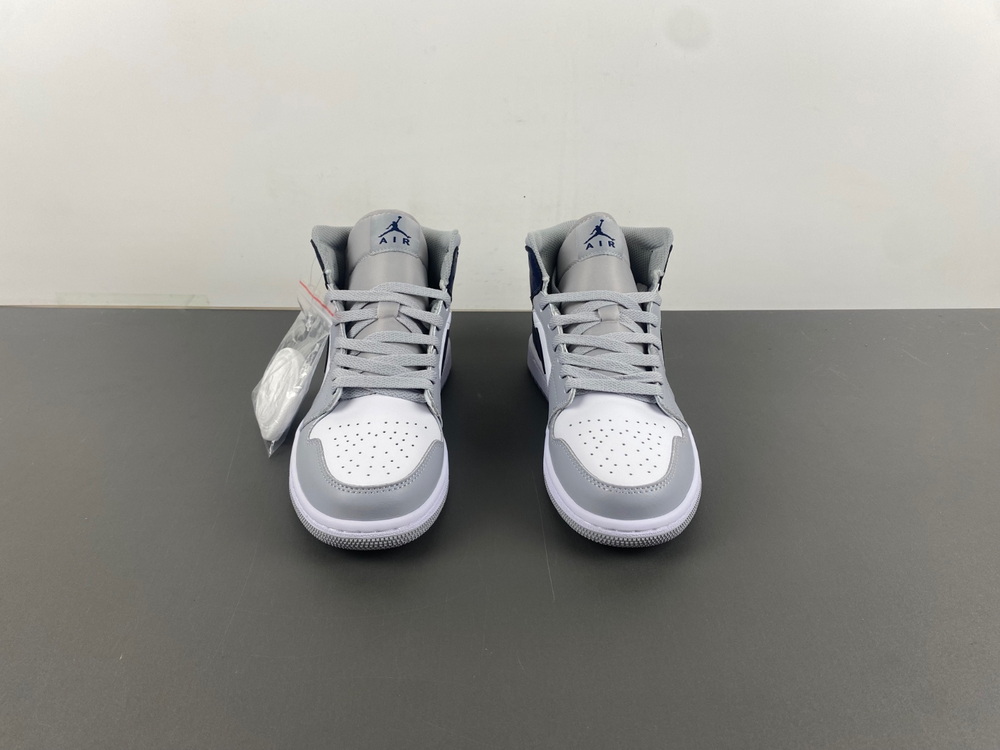 Jordan 1 Mid Wolf Grey Midnight Navy