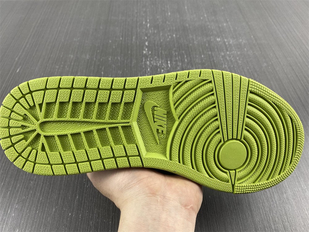 Jordan 1 Low Snakeskin Vivid Green