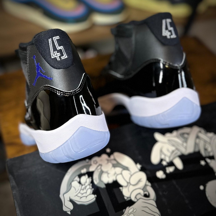 LJR batch Air Jordan 11 Space Jam size 14