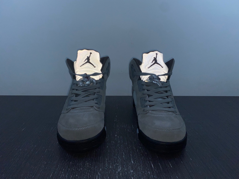 A Ma Maniére x Air Jordan 5 Light Bone