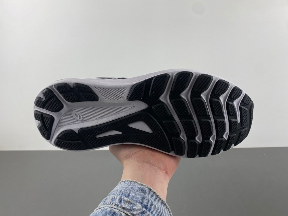 ASICS GT-1000 13 Black White