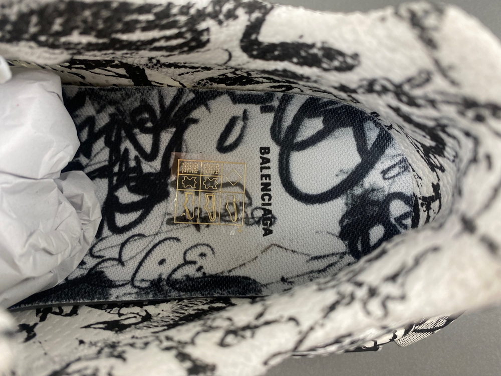 Balenciaga Phantom Sneaker 734734 W2RG3 9010