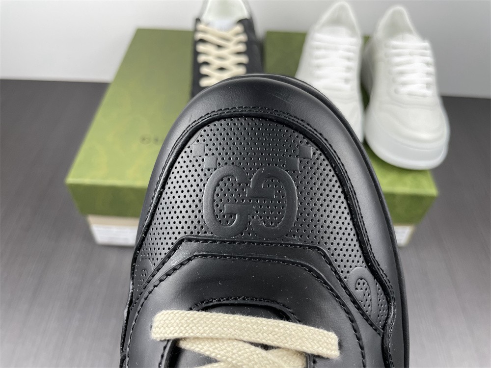Gucci Men GG embossed sneaker in black leather