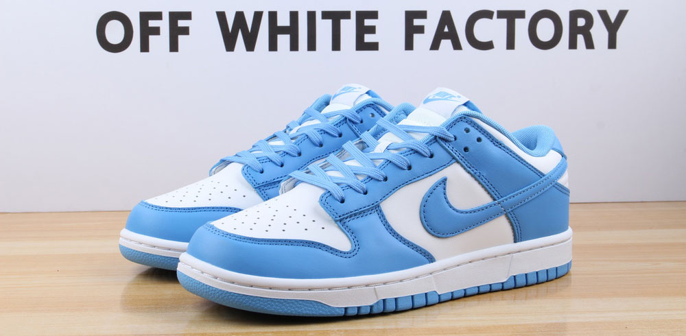 Nike Dunk Low UNC (2021)
