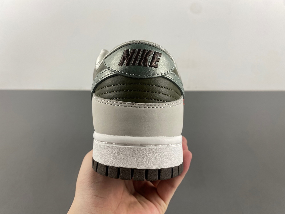 Nike Dunk Low Year of the Snake