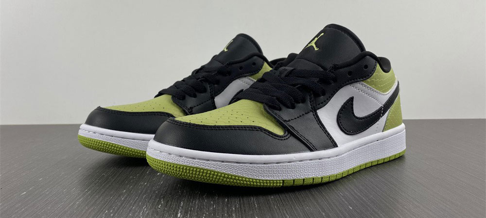 Jordan 1 Low Snakeskin Vivid Green