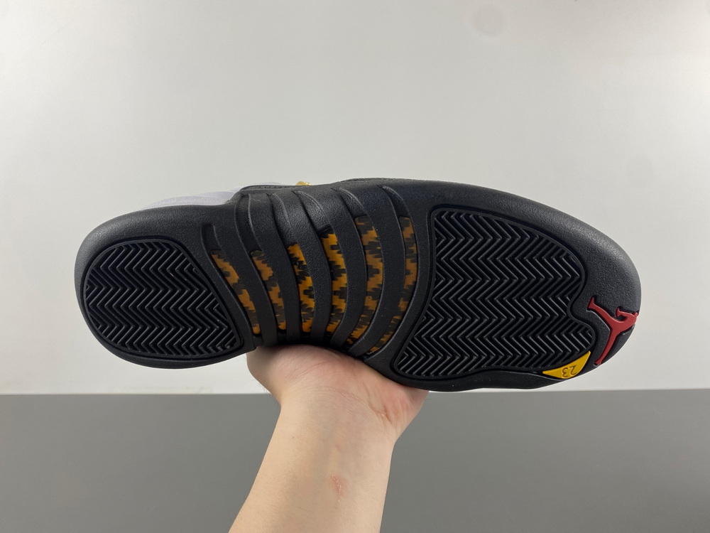 Jordan 12 Retro Taxi (2013)