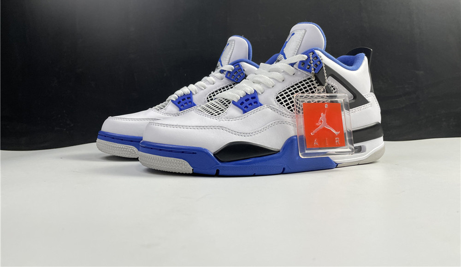 Jordan 4 Retro Motorsports (2017)