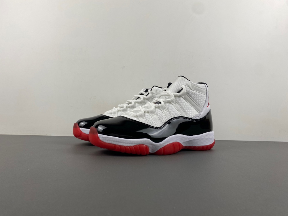 Air Jordan 11 White Black Red size 14