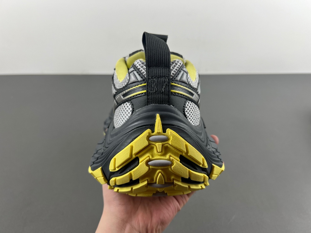 Balenciaga 911 792778 W2MV2 1097