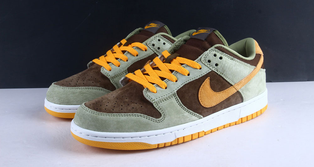 Nike Dunk Low Dusty Olive
