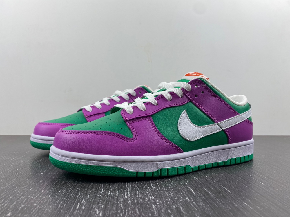 Nike Dunk Low Stadium Green Fuchsia
