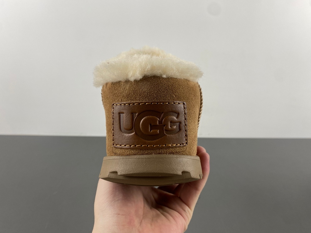 UGG Pumped Slide Chestnut (W)
