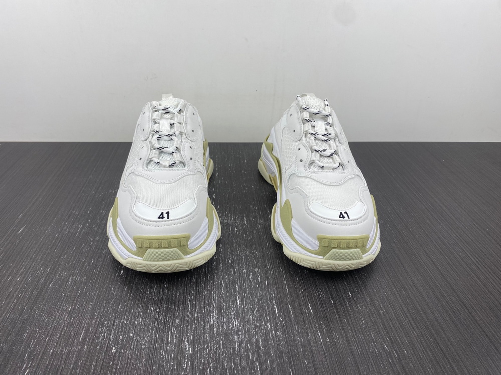 Balenciaga Triple S 755686 W3SM2 9097