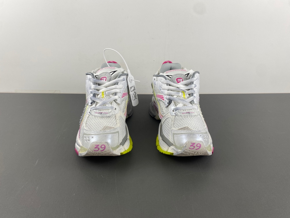 Balenciaga Runner Sneaker 772767-WRUNG 9517