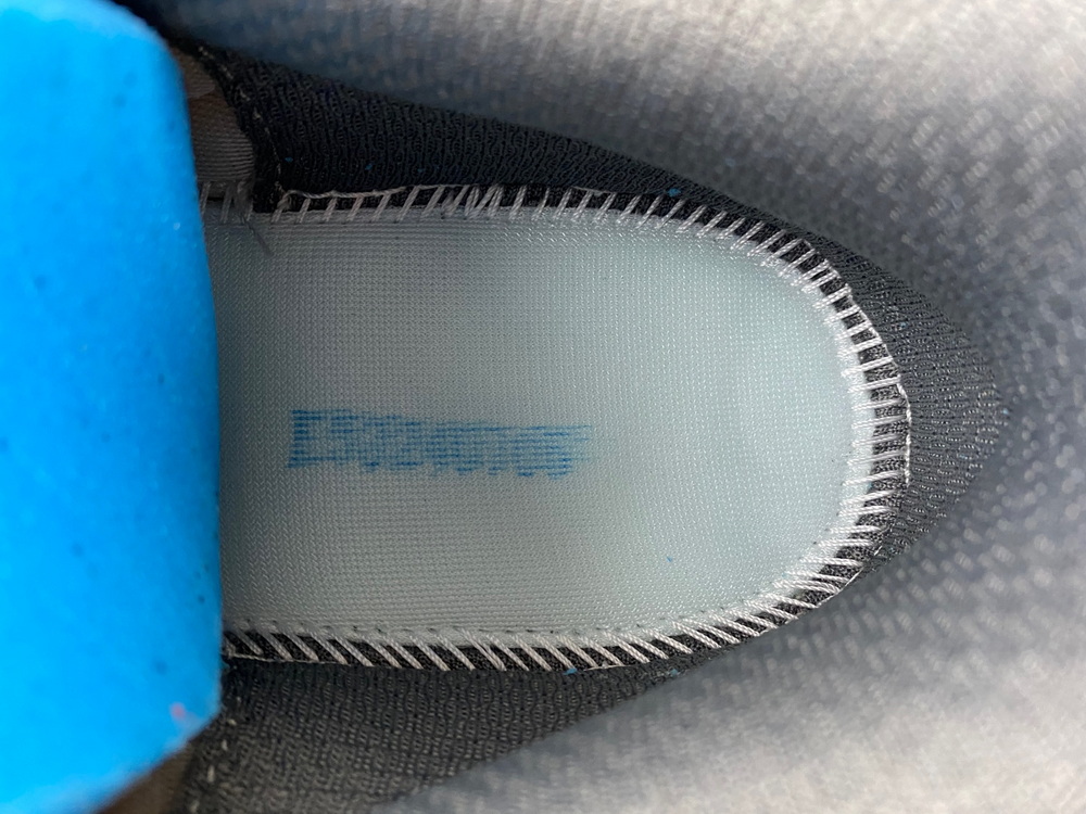 ASICS Gel-Kahana TR V4 TroubleSmile