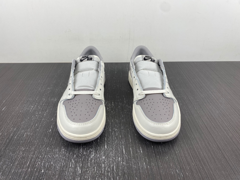 Air Jordan 1 Low OG Atmosphere Grey
