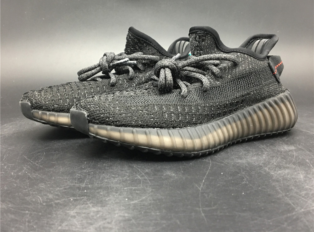 Kids Yeezy 350 V2 “Static”