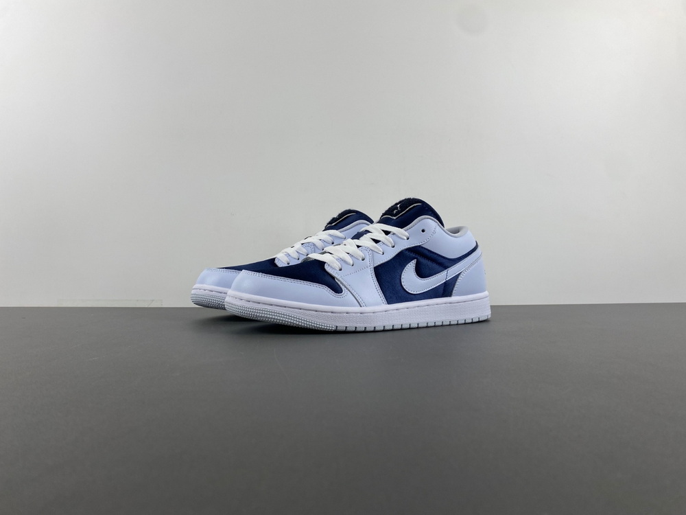 Jordan 1 Low SE Football Grey White Gym Red Midnight Navy (W)