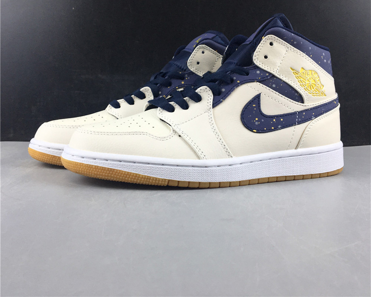 Air Jordan 1 Retro Mid Jeter