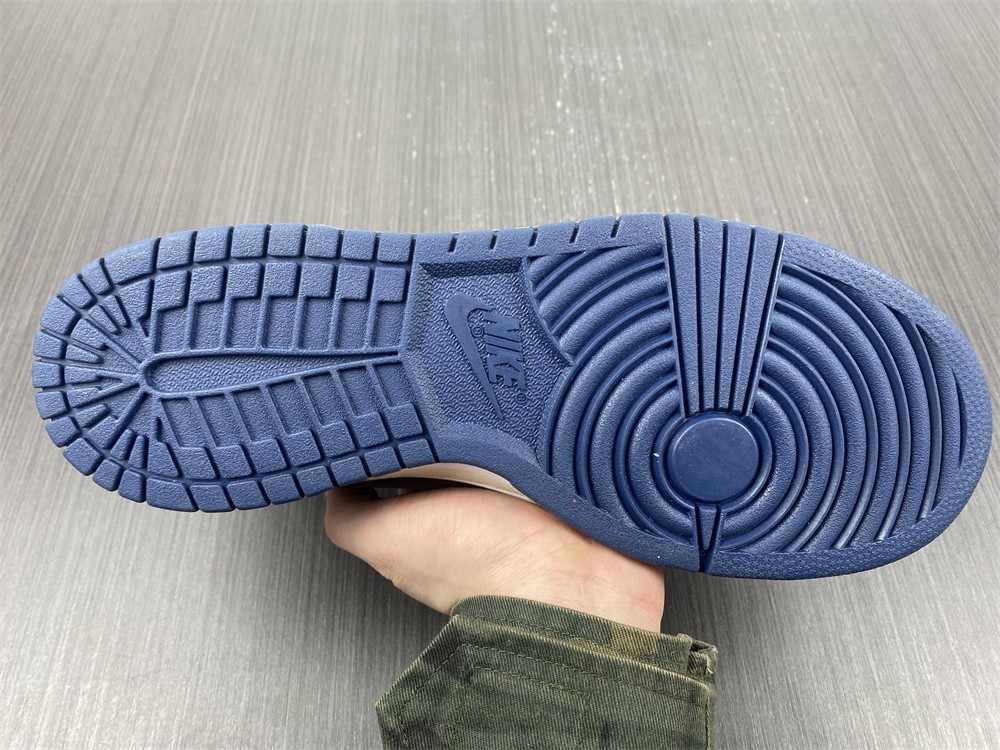 Nike SB Dunk Low Travis Scott Brown Purple