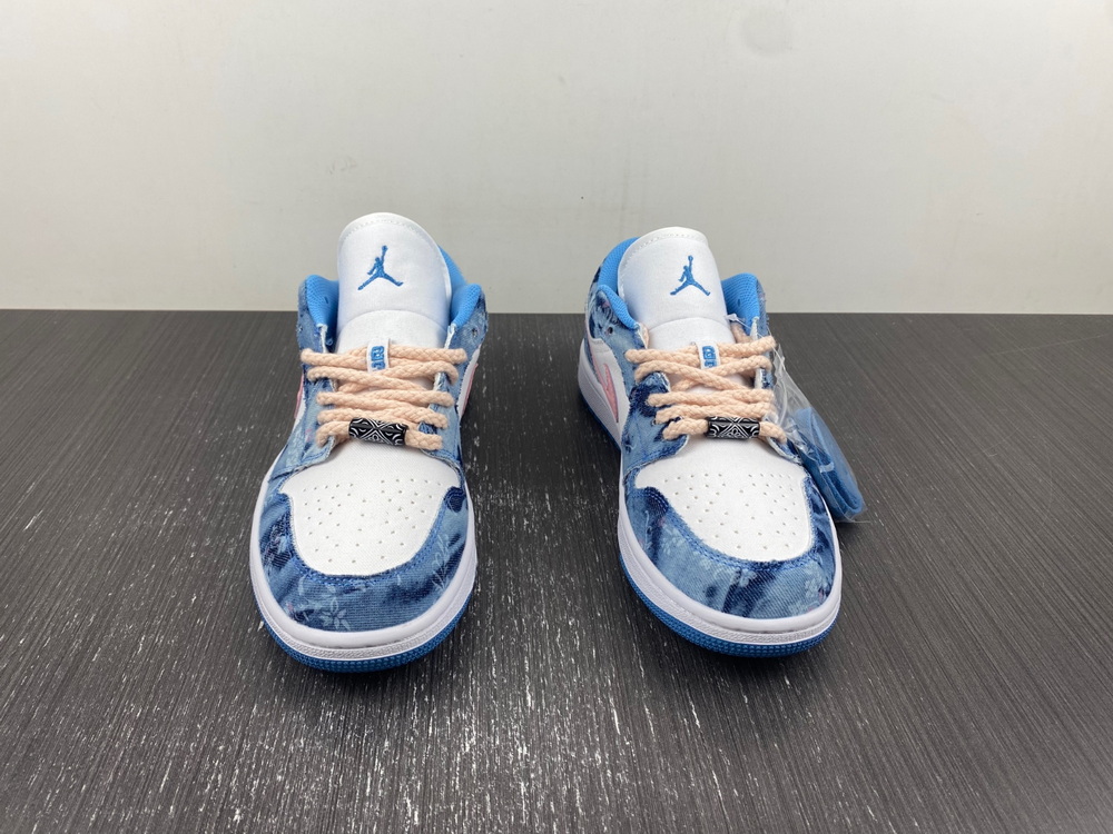 Air Jordan 1 Low Washed Denim DM7866-996