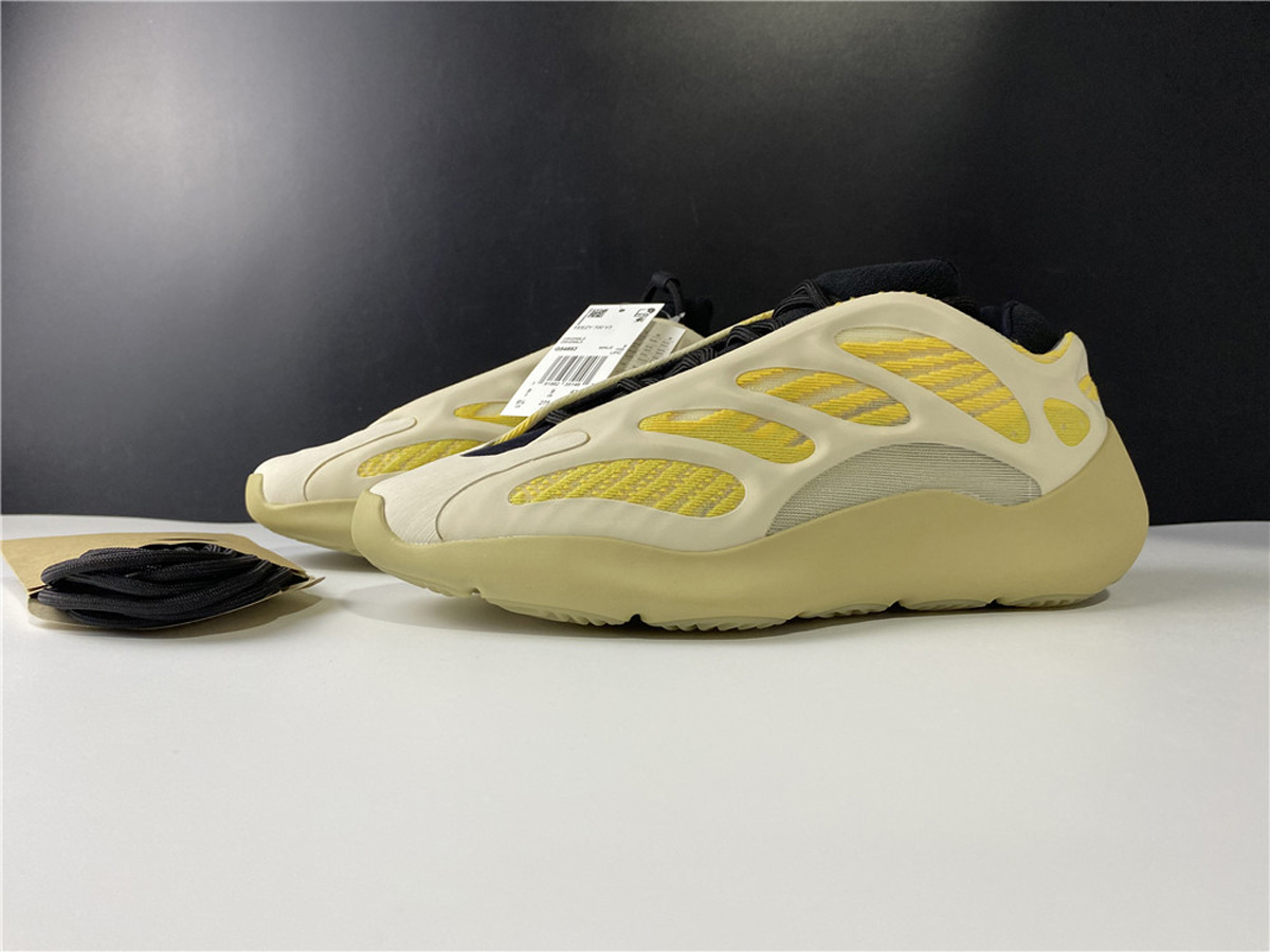 adidas Yeezy 700 V3 Srphym