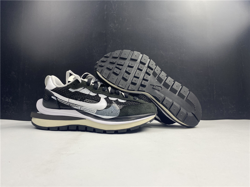 Nike Pegasus VaporFly Sacai SP Black White