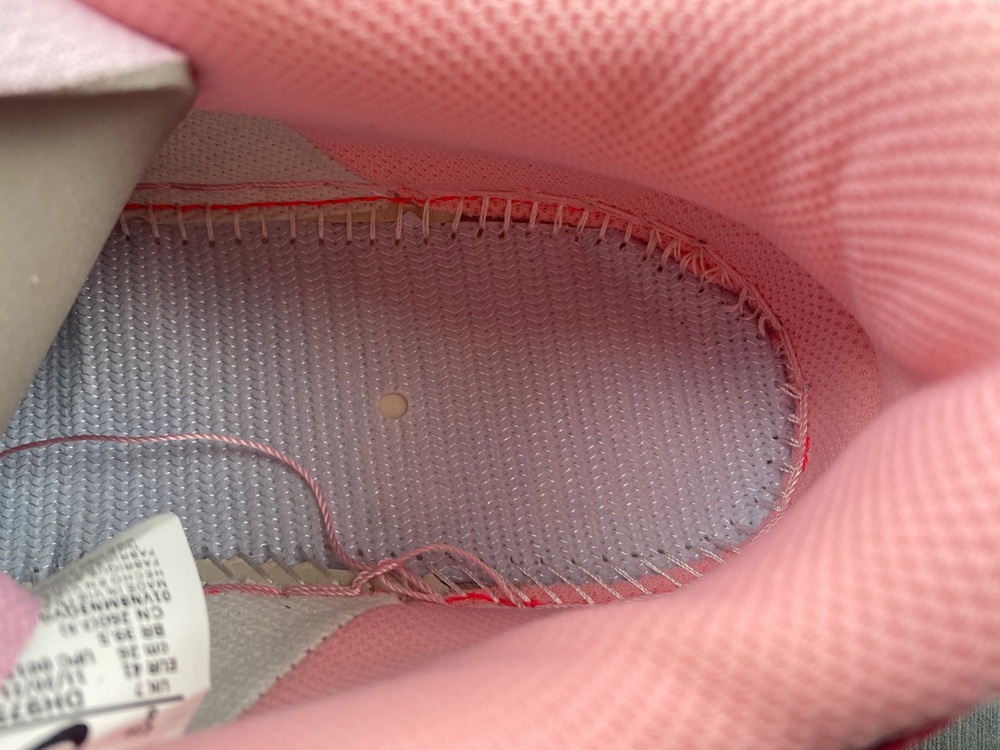 Nike Dunk Low Triple Pink