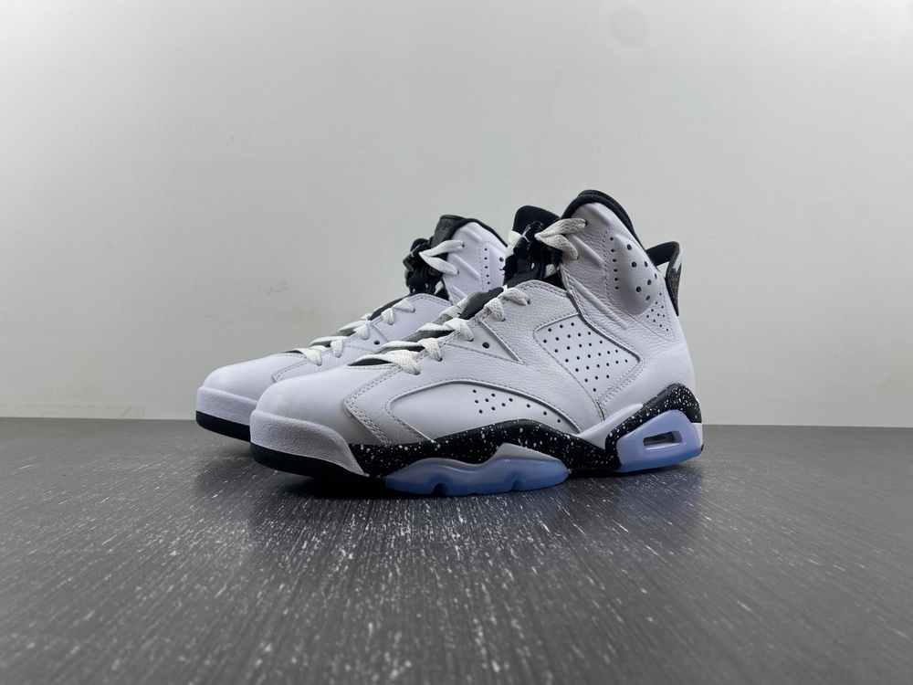 Air Jordan 6 Retro Reverse Oreo
