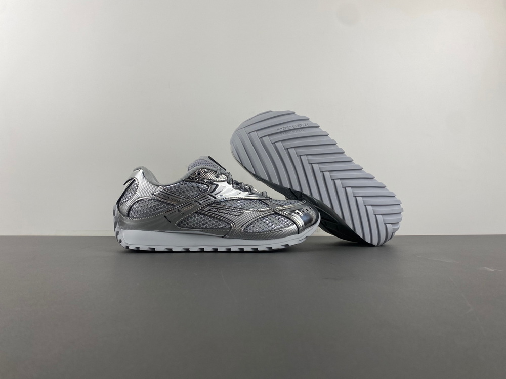 Bottega Veneta Orbit Silver