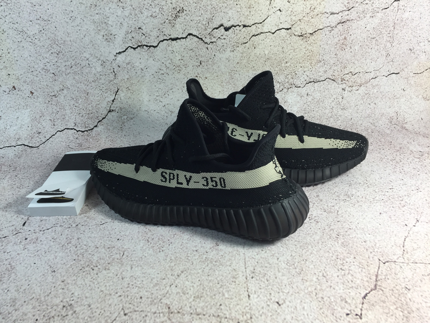 Adidas Yeezy 350 V2 Boost Core Black Green