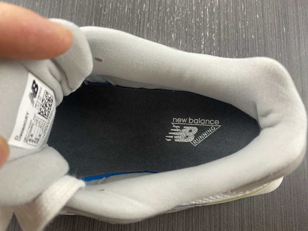New Balance 9060 Rain Cloud Grey