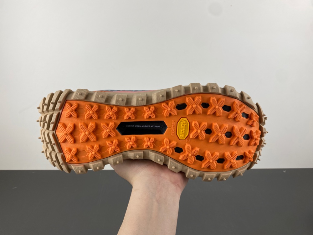 Moncler Trailgrip GTX sneakers Orange Gray