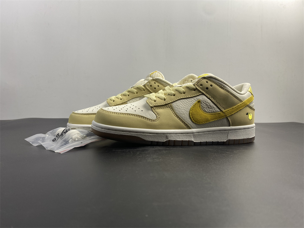Nike Dunk Low Lemon Drop