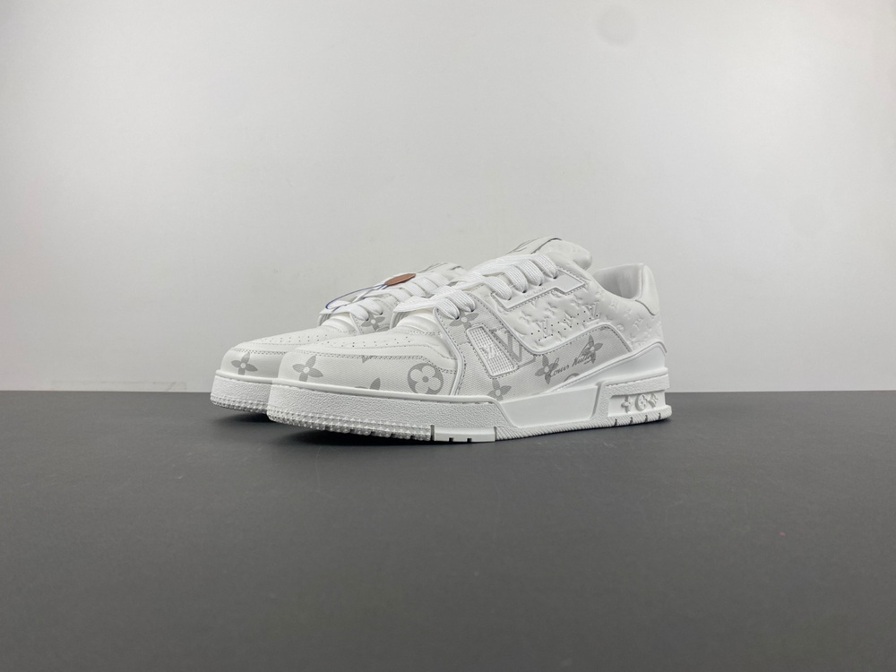 X2 Batch Louis Vuitton LV trainer White Gray