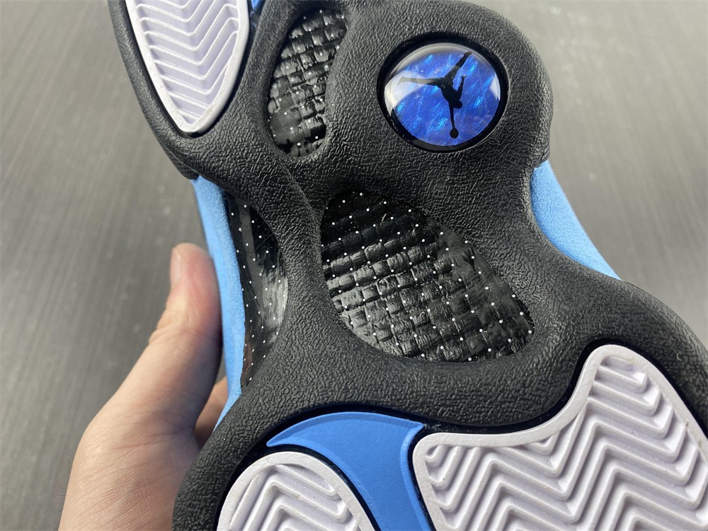 Air Jordan 13 University Blue