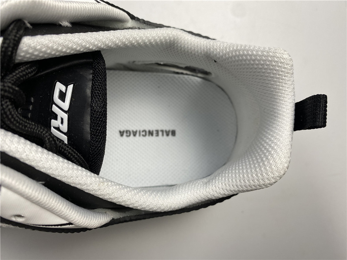 Balenciaga Drive Sneaker Grey Black