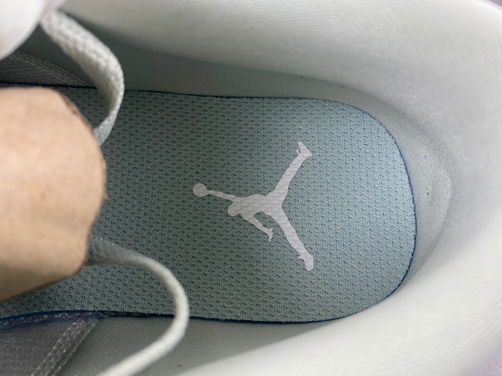 Jordan 1 Low Seafoam Sail