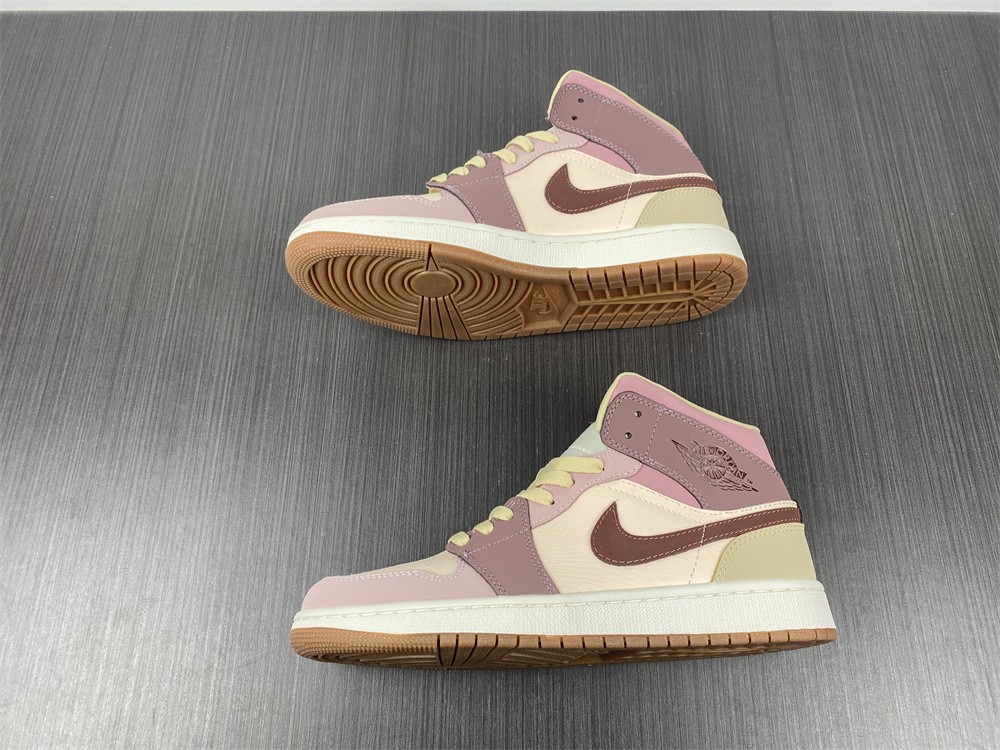 Jordan 1 Mid SE Dark Pony Smoky Mauve