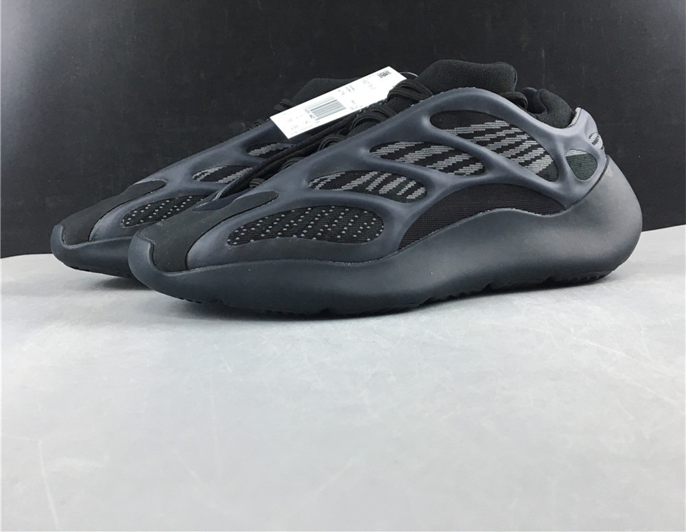 Adidas Yeezy Boost 700 V3 Alvah