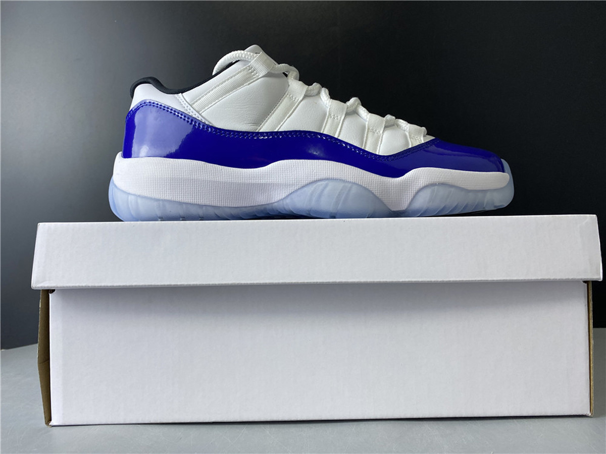 Jordan 11 Retro Low White Concord