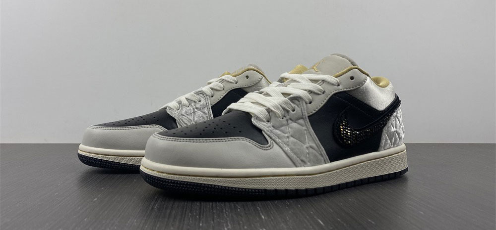 Jordan 1 Low Beaded Swoosh