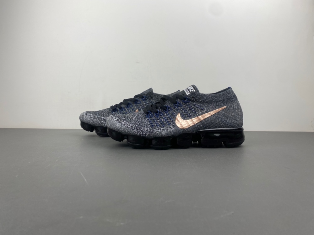 Nike Air VaporMax Explorer Dark