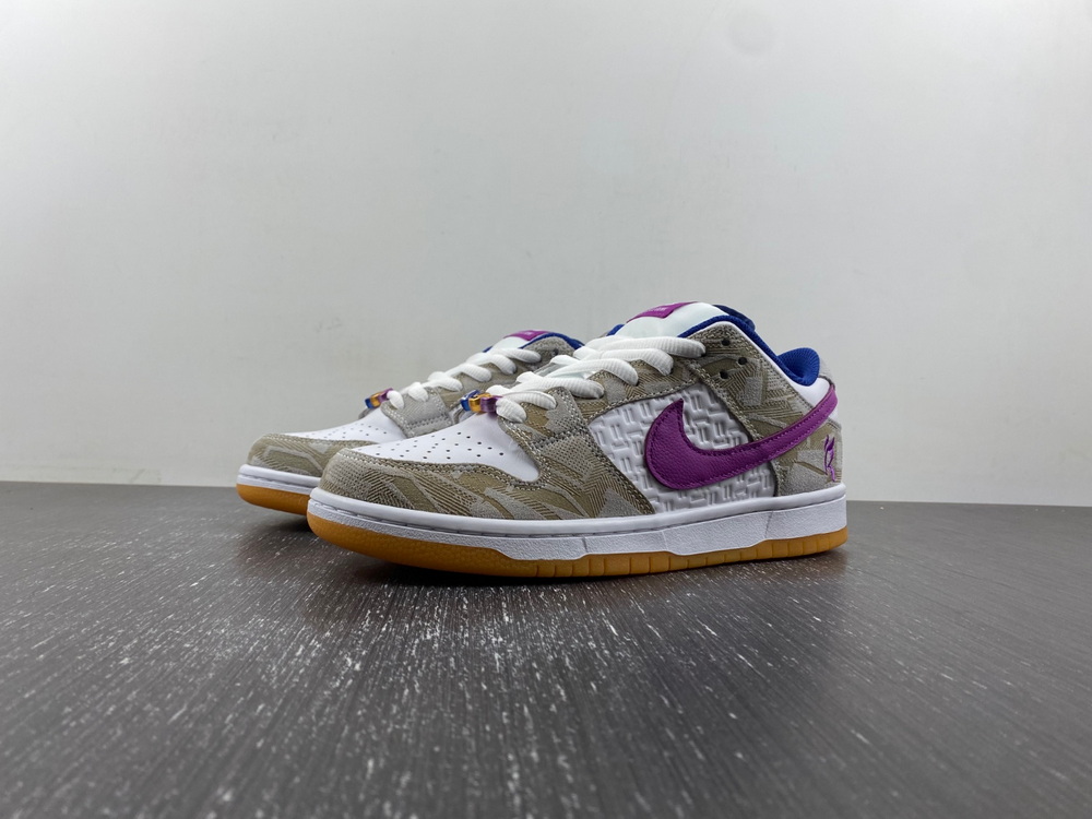 Nike SB Dunk Low Rayssa Leal