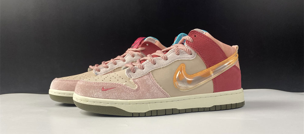 Nike SB Dunk High Pro QS