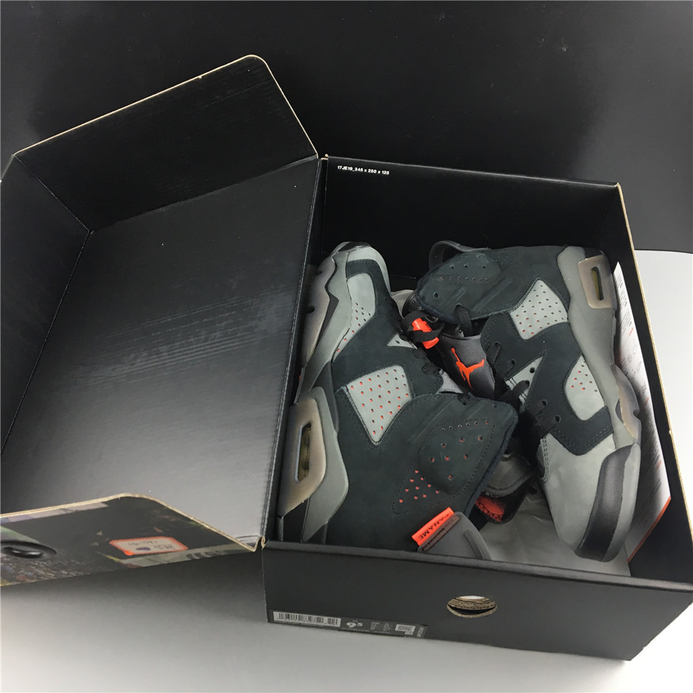 PSG X AIR JORDAN 6 Black charcoal