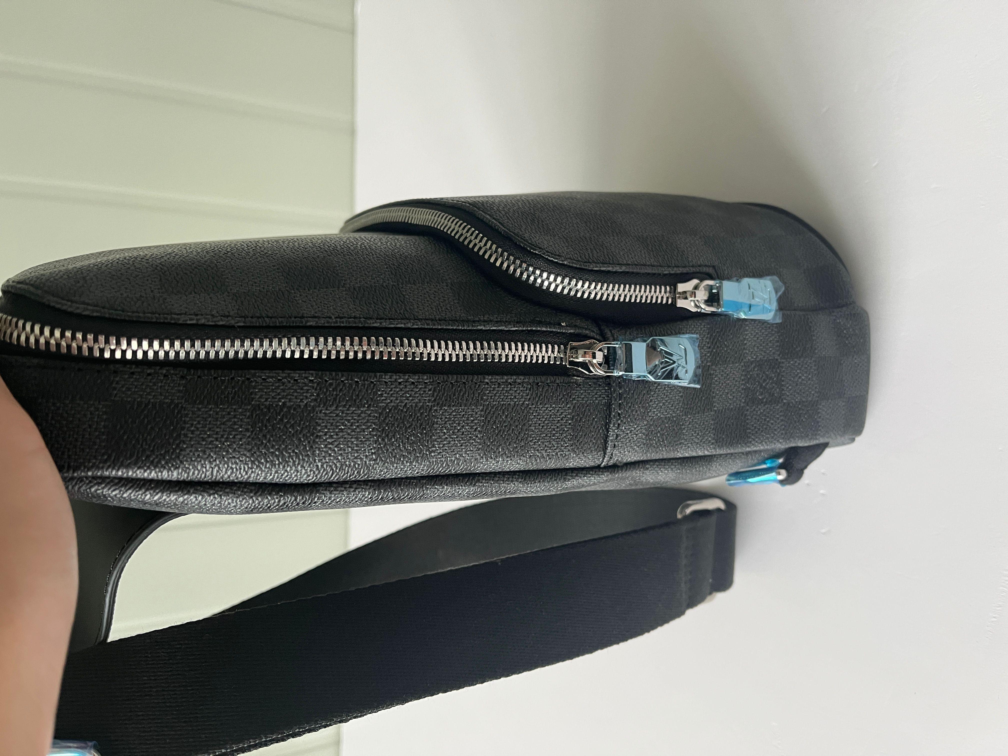 LOUIS VUITTON PARIS Bag